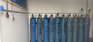 医院中心供氧系统氧源对比与分析